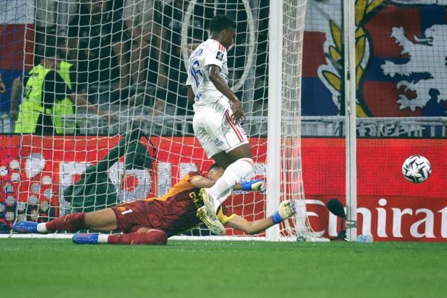 FOOTBALL : Lyon ( OL) Vs Marseille ( OM) - Ligue 1 - 31 08 2025 Geronimo Rulli ( Marseille) LyonFrance  Copyright: xPILLAUDx
