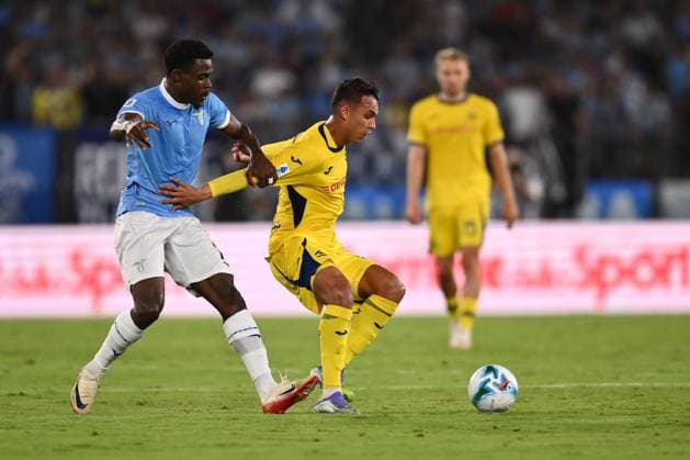 Fisayo Dele-Bashiru of S.S. Lazio and Giovane of Hellas Verona F.C. are in action during the 2nd day of the Serie A Championship between S.S. Lazio and Hellas Verona F.C. at the Olympic Stadium on August 31, 2025 in Rome, Italy.  Copyright: xDomenicoxCippitelli IPAxSportx xipa-agency.netx xx IPA_63790171 IPA_Agency_IPA63790171