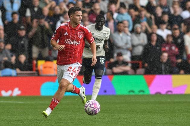 Nottingham Forest v West Ham United, English Premier League, The City Ground, Nottingham, UK - 31 August 2025 Nottingham Forest s James McAtee on the ball , UK NEWSPAPERS OUT Copyright: xRichardxBowcottx