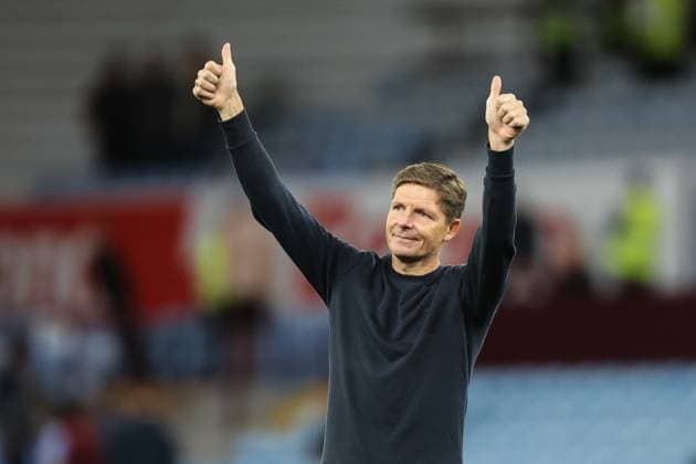 Birmingham, England, 31st August 2025. Oliver Glasner manager of Crystal Palace applauds the travelling fans after the Aston Villa vs Crystal Palace Premier League match at Villa Park, Birmingham. Picture credit should read: Jessica Hornby Sportimage EDITORIAL USE ONLY. No use with unauthorised audio, video, data, fixture lists, club league logos or live services. Online in-match use limited to 120 images, no video emulation. No use in betting, games or single club league player publications. SPI_086_JH_Villa_Palace SPI-4102-0086