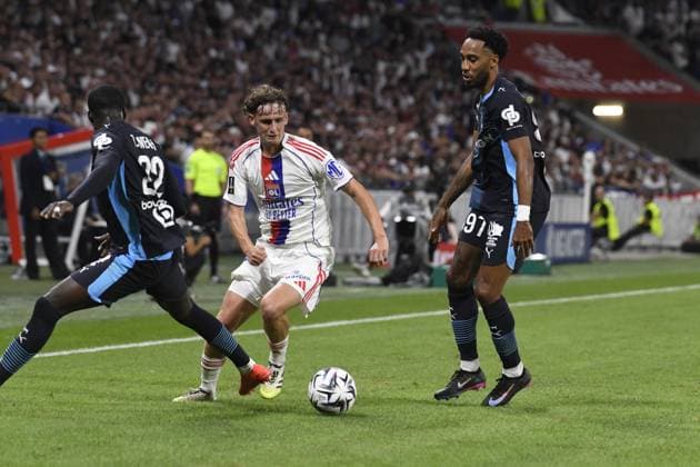 Football : Olympique Lyonnais V Olympique de Marseille - ligue 1 31 08 2025 Tyler MORTON of Lyon during the French L1 football match between Olympique Lyonnais and Olympique Marseille at the Groupama stadium in Decines-Charpieu Lyon, France on August 31, 2025  Copyright: xMourad_ALLILIx