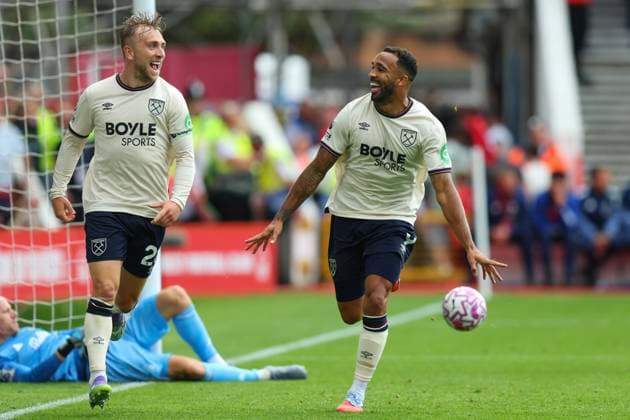 Nottingham, England, 31st August 2025. Callum Wilson of West Ham United celebrates after scoring a goal to make it 0-3 during the Nottingham Forest vs West Ham United Premier League match at the City Ground, Nottingham. Picture credit should read: James Baylis Sportimage EDITORIAL USE ONLY. No use with unauthorised audio, video, data, fixture lists, club league logos or live services. Online in-match use limited to 120 images, no video emulation. No use in betting, games or single club league player publications. SPI_111_JB_FOREST_WESTHAM SPI-4100-0111