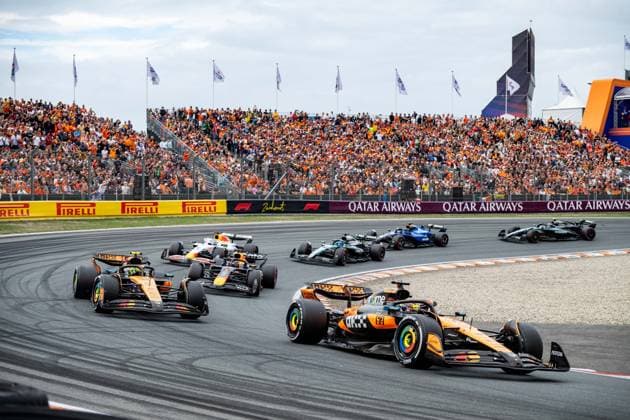 Formel 1 GP Zandvoort Holland. Oscar Piastri 81, McLaren Formula 1 Team und Lando Norris 4, McLaren Formula 1 Team und Max Verstappen 1, Oracle Red Bull Racing; Formel 1 GP Zandvoort Holland. Copyright: xBEAUTIFULxSPORTS Erlhofx