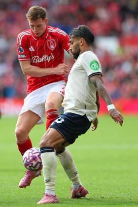 Nottingham, England, 31st August 2025. Elliot Anderson of Nottingham Forest and Lucas Paqueta of West Ham United during the Nottingham Forest vs West Ham United Premier League match at the City Ground, Nottingham. Picture credit should read: James Baylis Sportimage EDITORIAL USE ONLY. No use with unauthorised audio, video, data, fixture lists, club league logos or live services. Online in-match use limited to 120 images, no video emulation. No use in betting, games or single club league player publications. SPI_166_JB_FOREST_WESTHAM SPI-4100-0166