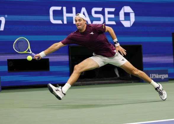 Jan-Lennard Struff (GER), US Open Championships 2023, USTA Billie Jean King National Tennis Center, Flushing Meadows, New York, USA . Copyright: xJuergenxHasenkopfx