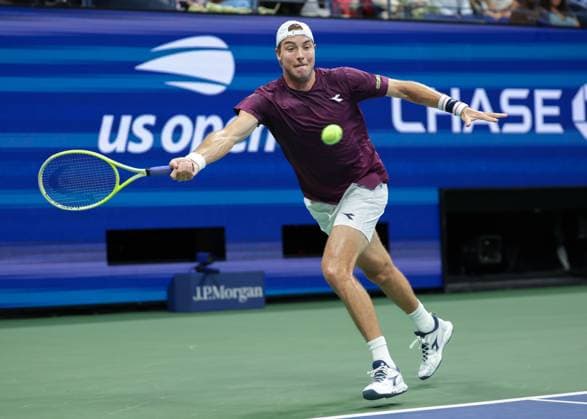 Jan-Lennard Struff (GER), US Open Championships 2023, USTA Billie Jean King National Tennis Center, Flushing Meadows, New York, USA . Copyright: xJuergenxHasenkopfx