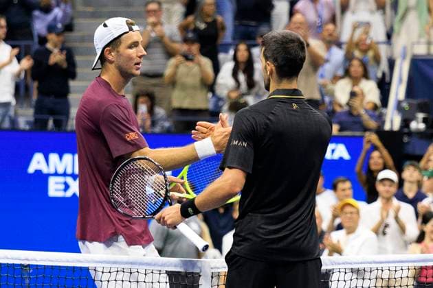 August 31, 2025, Flushing Meadows, New York, USA: Novak Djokovic shakes hands with Jan-Lennard Struff after winning his match on Day 8 of the 2025 US Open at USTA Billie Jean King National Tennis Center on Sunday August 31, 2025 in the Flushing neighborhood of the Queens borough of New York City. JAVIER ROJAS PI Flushing Meadows USA - ZUMAp124 20250831_zaa_p124_174 Copyright: xJavierxRojasx