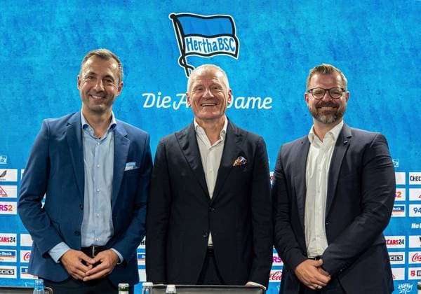 Fussball, Herren, Saison 2025 26, 2. Bundesliga, Hertha BSC, Pressekonferenz zur Vorstellung des neuen Geschäftsführers, im Bild: Geschäftsführer Ralf Huschen (Hertha BSC), Geschäftsführer Dr. Peter Görlich (Hertha BSC), Präsident Fabian Drescher (Hertha BSC), 01.09. 2025,