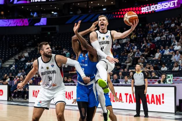 FIN, Eurobasket 205, Basketball Europameisterschaft, Gruppe B, Deutschland-Großbritiannen 01.09.2025, Nokia Arena, Tampere, FIN, Eurobasket 205, Basketball Europameisterschaft, Gruppe B, Deutschland-Großbritiannen Andreas Obst (Deutschland, No 42) Â Foto Alexander Trienitz Tampere Nokia Arena Pirkanmaa Finnland *** FIN, Eurobasket 205, European Basketball Championship, Group B, Germany Great Britain 01 09 2025, Nokia Arena, Tampere, FIN, Eurobasket 205, European Basketball Championship, Group B, Germany Great Britain Andreas Obst Germany, No 42 Â Photo Alexander Trienitz Tampere Nokia Arena Pirkanmaa Finland