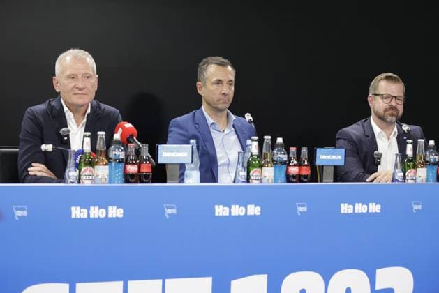 Deutschland, Berlin, Sportpark, GER, 2.FBL, Hertha BSC, Pressekonferenz: Vorstellung von Geschäftsführer Dr. Peter Görlich, Foto: Geschäftsführer Dr. Peter Görlich, Ralf Huschen (Geschäftsführer Hertha BSC), Fabian Drescher (Präsident Hertha BSC e.V.)