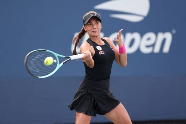 Julia Stusek (GER), Maedchen Einzel, Girls Singles, US Open Championships 2023, USTA Billie Jean King National Tennis Center, Flushing Meadows, New York, USA . *** Julia Stusek GER , Girls Singles, Girls Singles, US Open Championships 2023, USTA Billie Jean King National Tennis Center, Flushing Meadows, New York, USA Copyright: xJuergenxHasenkopfx