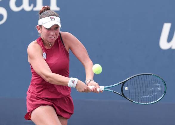 Sonja Zhenikhova (GER), Maedchen Einzel, Girls Singles, US Open Championships 2023, USTA Billie Jean King National Tennis Center, Flushing Meadows, New York, USA . Copyright: xJuergenxHasenkopfx