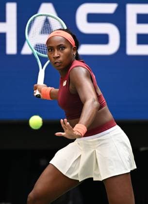Coco Gauff of USA during the match with Naomi Osaka of JAP, Naomi Osaka defeats Coco Gauff in straight sets 6-3 6-2 in the fourth round on Arthur Ashe Stadium on day 9 at the 2025 US Open Tennis Championship at the USTA Billie Jean King National Tennis Center in New York City on Monday, September 01, 2025.  NYP20250901307 LARRYxMARANO
