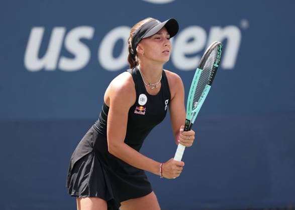 Julia Stusek (GER), Maedchen Einzel, Girls Singles, US Open Championships 2023, USTA Billie Jean King National Tennis Center, Flushing Meadows, New York, USA . Copyright: xJuergenxHasenkopfx