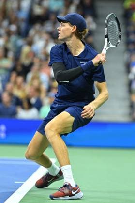 US Open - Fourth Round Jannik Sinner (ITA) during his fourth round match at the 2025 US Open at Billie Jean National Tennis Center in New York City, NY, USA, on September 1, 2025. Photo by Corinne Dubreuil ABACAPRESS.COM New York City United States  Copyright: xDubreuilxCorinne ABACAx