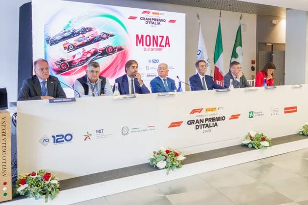 MOTORI - Formula 1 - Pirelli Gran Premio d Italia 2025 - press conference, PK, Pressekonferenz Da Sinistra: Giuseppe Redaelli (Presidente dell Autodromo Nazionale Monza), Giovanni Battista Tombolato (Sub Commissario dell Automobile Club d Italia - ACI), Geronimo La Russa (Presidente dell Automobile Club di Milano), Tullio Del Sette (Commissario Straordinario dell Automobile Club d Italia - ACI), Attilio Fontana (Presidente della Regione Lombardia), Paolo Pilotto (Sindaco di Monza e Presidente del Consorzio Villa Reale e Parco), Martina Riva (Assessora allo Turismo e Politiche Giovanili del Comune di Milano) during Pirelli Gran Premio d Italia 2025 - Press Conference, Formula 1 Championship in Monza, Italy, September 02 2025 Monza Italy Copyright: xIPAxSport ABACAx