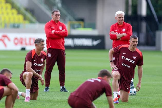02.09.2025 KATOWICE TRENING REPREZENTACJI POLSKI --- TRAINING POLISH national team, Nationalteam NZ. ROBERT LEWANDOWSKI JAN URBAN JACEK MAGIERA FOT. LUKASZ JURGA ARENA AKCJI NEWSPIX.PL --- newspix.pl POLAND OUT! 