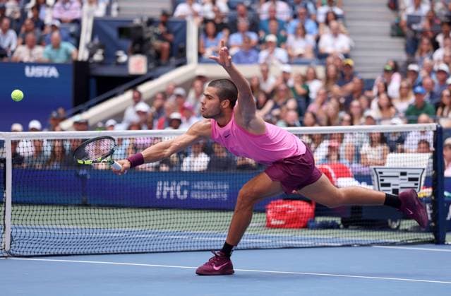 Carlos Alcaraz of Spain in action 2025 US Open, Day Ten, USTA Billie Jean King National Tennis Center, New York, USA - 02 Sept 2025New York USTA Billie Jean King National T New York (NY) United States of America  Copyright: xEllaxLing Shutterstockx 15458343f