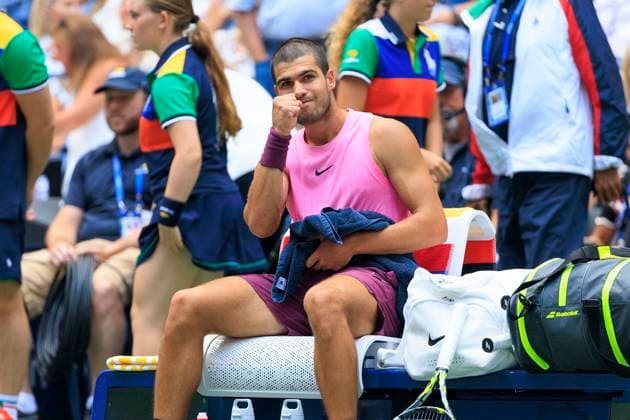 September 2, 2025, Flushing Meadows, New York, USA: Carlos Alcaraz looks to his team during a match against Jiri Lehecka on Day 10 of the 2025 US Open at USTA Billie Jean King National Tennis Center on Tuesday September 2, 2025 in the Flushing neighborhood of the Queens borough of New York City. JAVIER ROJAS PI Flushing Meadows USA - ZUMAp124 20250902_zaa_p124_051 Copyright: xJavierxRojasx