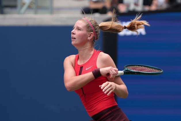 Hannah Klugman (GBR), Maedchen Einzel, Girls Singles, US Open Championships 2023, USTA Billie Jean King National Tennis Center, Flushing Meadows, New York, USA . Copyright: xJuergenxHasenkopfx