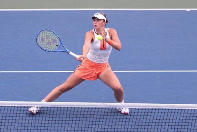 Sonja Zhenikhova (Schwarz) und Eva Bennemann (GER), Maedchen Doppel, Girls Doubles, US Open Championships 2023, USTA Billie Jean King National Tennis Center, Flushing Meadows, New York, USA . Copyright: xJuergenxHasenkopfx