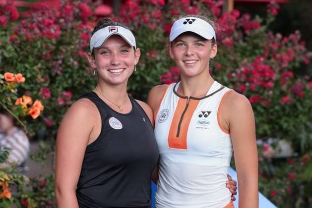 Sonja Zhenikhova (Schwarz) und Eva Bennemann (GER), Maedchen Doppel, Girls Doubles, US Open Championships 2023, USTA Billie Jean King National Tennis Center, Flushing Meadows, New York, USA . Copyright: xJuergenxHasenkopfx