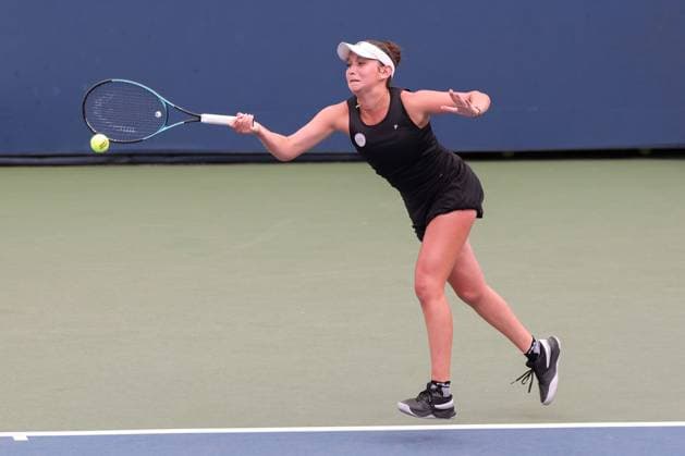 Sonja Zhenikhova (Schwarz) und Eva Bennemann (GER), Maedchen Doppel, Girls Doubles, US Open Championships 2023, USTA Billie Jean King National Tennis Center, Flushing Meadows, New York, USA . Copyright: xJuergenxHasenkopfx