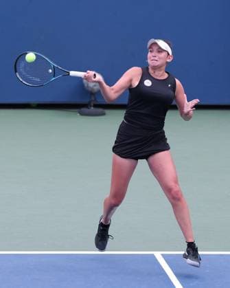 Sonja Zhenikhova (Schwarz) und Eva Bennemann (GER), Maedchen Doppel, Girls Doubles, US Open Championships 2023, USTA Billie Jean King National Tennis Center, Flushing Meadows, New York, USA . Copyright: xJuergenxHasenkopfx