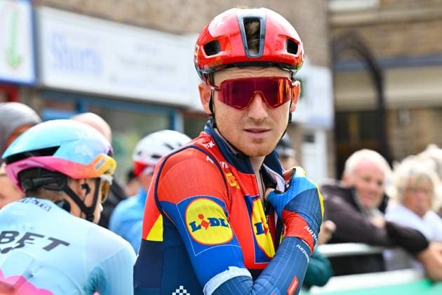 2025 Lloyds Tour of Britain Picture by Bruce Rollinson SWpix.com - 03 06 2025 - Cycling - 2025 Lloyds Tour of Britain - Stage 2: Stowmarket to Stowmarket - Tao Geoghegan Hart (Lidl Trek) Copyright: x xSWpix.comx(t axPhotographyxHubxLtd)xBrucexRollinson SWpix.comx SWP-3069-2220