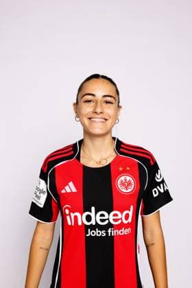Ainhoa Alguacil - Eintracht Frankfurt Frauen Porträttermin 2025 2026 1. BL Bundesliga Fußball Porträttermin, Headshot, Porträt, Vorstellung, Präsentation, Pressetermin 2025 2026 Studio Shooting Studioshooting