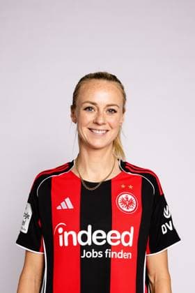 Amanda Ilestedt - Eintracht Frankfurt Frauen Porträttermin 2025 2026 1. BL Bundesliga Fußball Porträttermin, Headshot, Porträt, Vorstellung, Präsentation, Pressetermin 2025 2026 Studio Shooting Studioshooting