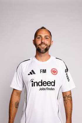 Fabian Meier - Eintracht Frankfurt Frauen Porträttermin 2025 2026 1. BL Bundesliga Fußball Porträttermin, Headshot, Porträt, Vorstellung, Präsentation, Pressetermin 2025 2026 Studio Shooting Studioshooting