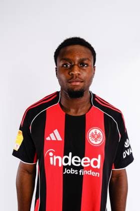 Derek Boakye Osei - Eintracht Frankfurt II U21, U 21 Porträttermin 2025 2026 Hessenliga Fußball Porträttermin, Headshot, Porträt, Vorstellung, Präsentation, Pressetermin 2025 2026 Studio Shootion Studioshooting