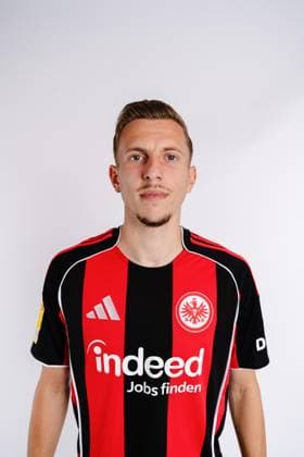 Nico Ochojski - Eintracht Frankfurt II U21, U 21 Porträttermin 2025 2026 Hessenliga Fußball Porträttermin, Headshot, Porträt, Vorstellung, Präsentation, Pressetermin 2025 2026 Studio Shooting Studioshooting