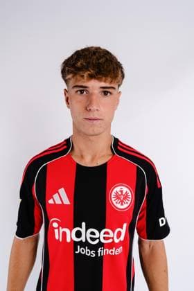 Maurice Spahn - Eintracht Frankfurt II U21, U 21 Porträttermin 2025 2026 Hessenliga Fußball Porträttermin, Headshot, Porträt, Vorstellung, Präsentation, Pressetermin 2025 2026 Studio Shooting Studioshooting