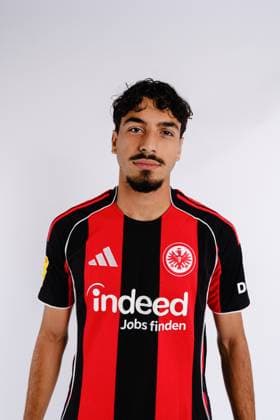 Metehan Yildirim - Eintracht Frankfurt II U21, U 21 Porträttermin 2025 2026 Hessenliga Fußball Porträttermin, Headshot, Porträt, Vorstellung, Präsentation, Pressetermin 2025 2026 Studio Shooting Studioshooting