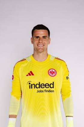 Michael Zetterer - Eintracht Frankfurt Porträttermin 2025 2026 1. BL Bundesliga Fußball Porträttermin, Headshot, Porträt, Vorstellung, Präsentation, Pressetermin 2025 2026 Studio Shooting Studioshooting