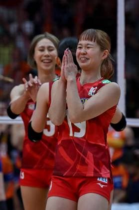 Netherlands v Japan - FIVB Women’s World Volleyball Championship BANGKOK, THAILAND - SEPTEMBER 3: Miiku Iwasawa (19) of Japan celebrates after scoring a point during the FIVB Women’s Volleyball World Championship, WM, Weltmeisterschaft quarterfinal match against the Netherlands at Huamark Indoor Stadium in Bangkok, Thailand, on September 3, 2025. Mustafa Hatipoglu Anadolu Banghok Thailand. Editorial use only. Please get in touch for any other usage.  Copyright: x2025xAnadoluxMustafaxHatipoglux
