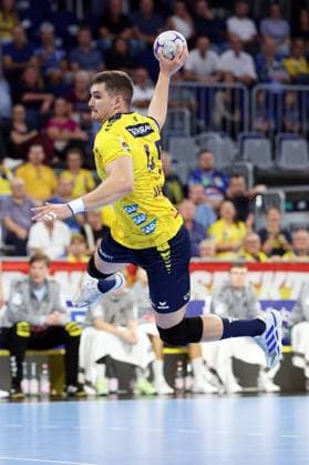 03.09.2025, xrekx, Handball Daikin HBL, Rhein Neckar Loewen - GWD Minden v.l. Halil Jaganjac (Rhein-Necker Loewen) (DFL DFB REGULATIONS PROHIBIT ANY USE OF PHOTOGRAPHS as IMAGE SEQUENCES and or QUASI-VIDEO) Mannheim