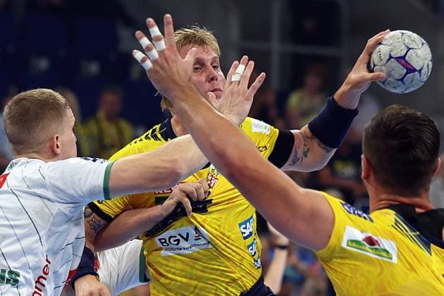03.09.2025, xrekx, Handball Daikin HBL, Rhein Neckar Loewen - GWD Minden v.l. Edwin Aspenbäck Aspenbaeck (Rhein-Necker Loewen) (DFL DFB REGULATIONS PROHIBIT ANY USE OF PHOTOGRAPHS as IMAGE SEQUENCES and or QUASI-VIDEO) Mannheim
