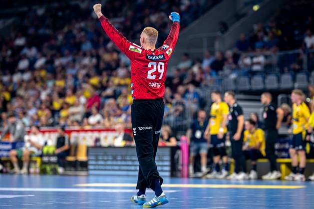 1. Handball-Bundesliga, DAIKIN HBL, Rhein-Neckar Löwen - GWD Minden; 03.09.2025 David Späth (29; Rhein Neckar Löwen) jubelt nach Parade in der SAP-Arena in Mannheim 1. Handball-Bundesliga, Rhein-Neckar Löwen – GWD Minden, Mannheim, SAP Arena, 03.09.2025 Copyright: xBEAUTIFULxSPORTS Gelhardtx