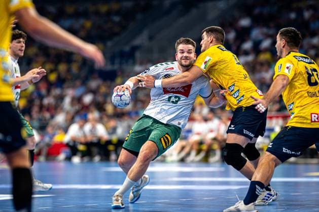 1. Handball-Bundesliga, DAIKIN HBL, Rhein-Neckar Löwen - GWD Minden; 03.09.2025 Ian Weber (13, TSV GWD Minden) 1. Handball-Bundesliga, Rhein-Neckar Löwen – GWD Minden, Mannheim, SAP Arena, 03.09.2025 1. Handball-Bundesliga, Rhein-Neckar Löwen – GWD Minden, Mannheim, SAP Arena, 03.09.2025 Copyright: xBEAUTIFULxSPORTS Gelhardtx