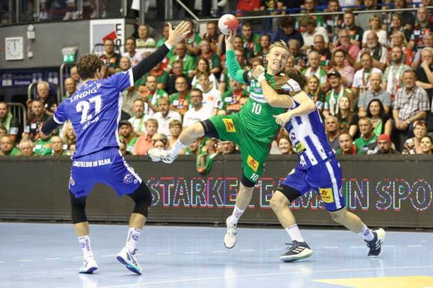 03.09.2025, xgox, Handball - Daikin HBL SC Magdeburg - ThSV Eisenach emspor, v.l. Gisli Thorgeir Kristjansson (Magdeburg, 10) wirft Tor, Torschuetze, erzielt Tor, Treffer, scores the goal Magdeburg