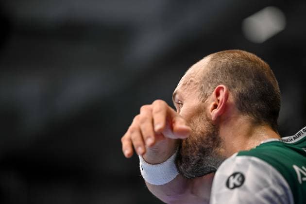 Goeppingen, Deutschland, 03.09.25: Marcel Schiller (FRISCH AUF! Goeppingen) enttaeusscht, gestikuliert, gestik waehrend des Daikin Handball Bundesliga Spiels zwischen FRISCH AUF! Goeppingen vs Füchse Berlin in der EWS Arena am 03. September 2025 in Goeppingen, Deutschland. (Foto von Harry Langer DeFodi Images) Goeppingen, Germany, 03.09.25: Marcel Schiller (FRISCH AUF! Goeppingen) gestures, looks dejected during the Daikin Handball Bundesliga match between FRISCH AUF! Goeppingen vs Füchse Berlin at EWS Arena on September 3, 2025 in Goeppingen, Germany. (Photo by Harry Langer DeFodi Images) (Photo by Harry Langer DeFodi Images)