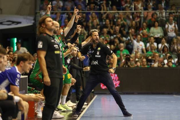 03.09.2025, xgox, Handball - Daikin HBL SC Magdeburg - ThSV Eisenach emspor, v.l. Bennet Wiegert (Magdeburg, Trainer) jubel, Torjubel, jubelt ueber das Tor, celebrate the goal, celebration Magdeburg