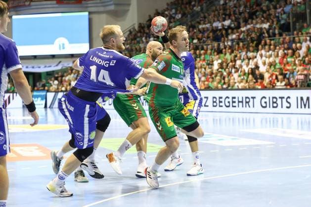 03.09.2025, xgox, Handball - Daikin HBL SC Magdeburg - ThSV Eisenach emspor, v.l. Omar Ingi Magnusson (Magdeburg, 14) wirft Tor, Torschuetze, erzielt Tor, Treffer, scores the goal Magdeburg