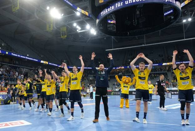 HBL-Handball-Bundesliga - Saison 2025 26 Mannheim SAP-Arena 03.09.2025 Rhein-Neckar-Löwen (rnl) - GWD Minden (gwd) 27:24 RNL-Jubel nach Spielende HBL-Handball-Bundesliga