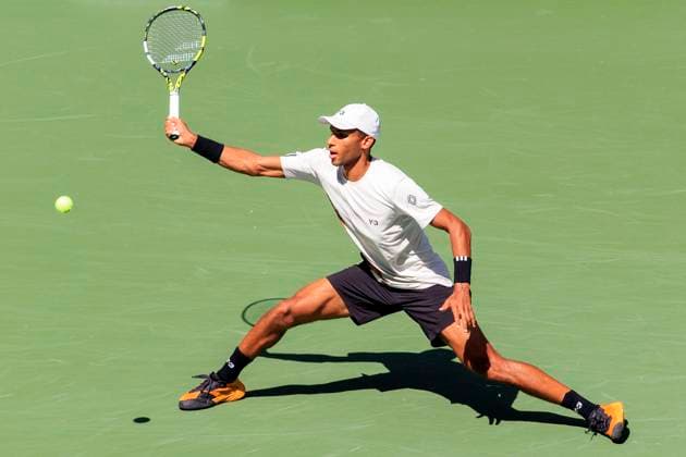September 3, 2025, Flushing Meadows, New York, USA: Felix Auger-Aliassime hits a forehand during a match against Alex de Minaur on Day 11 of the 2025 US Open at USTA Billie Jean King National Tennis Center on Wednesday September 3, 2025 in the Flushing neighborhood of the Queens borough of New York City. JAVIER ROJAS PI Flushing Meadows USA - ZUMAp124 20250903_zaa_p124_030 Copyright: xJavierxRojasx