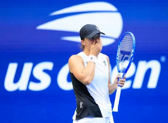Iga Swiatek of Poland reacts after losing a point to Amanda Anisimova in the second set in the quarterfinals in Arthur Ashe Stadium on day 11 at the 2025 US Open Tennis Championship at the USTA Billie Jean King National Tennis Center in New York City on Wednesday, September 3, 2025. Anisimova defeated Swiatek 6-4, 6-3 and advanced to the semifinals.  NYP20250903109 JOHNxANGELILLO