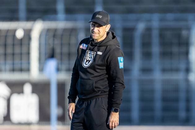 Fussball, Saison 2025 2026, 3. Liga, Landesliga Württemberg Staffel 3, Donaustadion Ulm, WfV-Pokal, Achtelfinal, SSV Ulm 1846 Fußball - VfL Pfullingen, 03.09.2025 03.09.2025, Fussball, Saison 2025 2026, 3. Liga, Landesliga Württemberg Staffel 3, Donaustadion Ulm, WfV-Pokal, Achtelfinal, SSV Ulm 1846 Fußball - VfL Pfullingen, Trainer Robert Lechleiter (SSV Ulm 1846 Fußball) Foto: Lucca Fundel Ulm Donaustadion Baden-Württemberg Deutschland